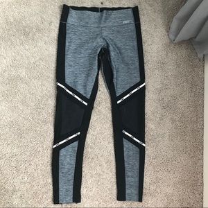 Pink leggings w mesh